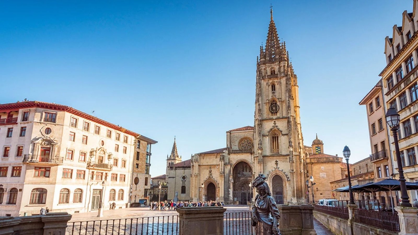 The Cathedral of San Salvador in Oviedo, the starting point of the Camino Primitivo